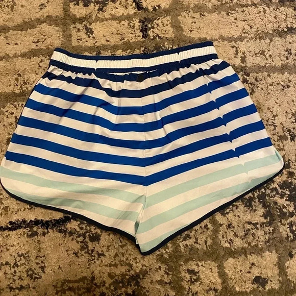 Hunter x Target Shorts - Picture 2 of 3